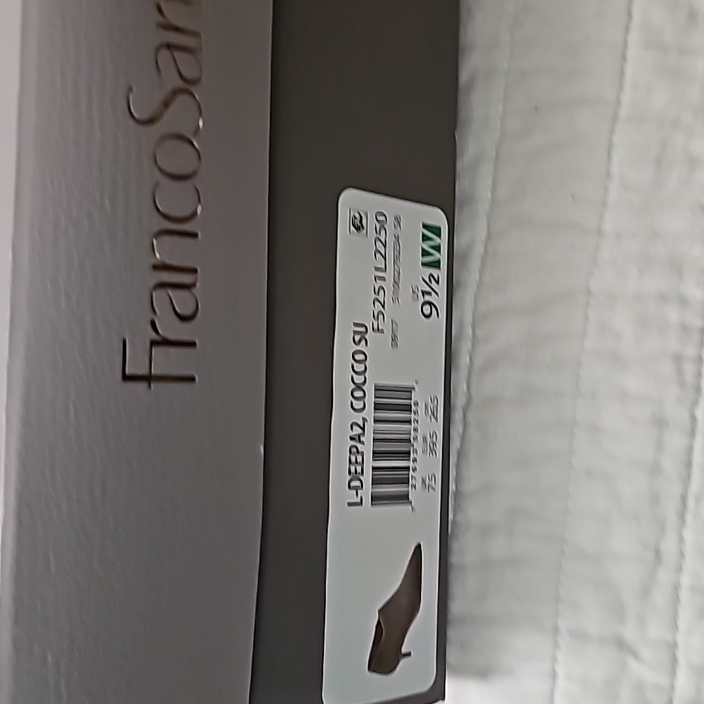 Nwt, Franco Sarto Booties,9.6 - Picture 7 of 7